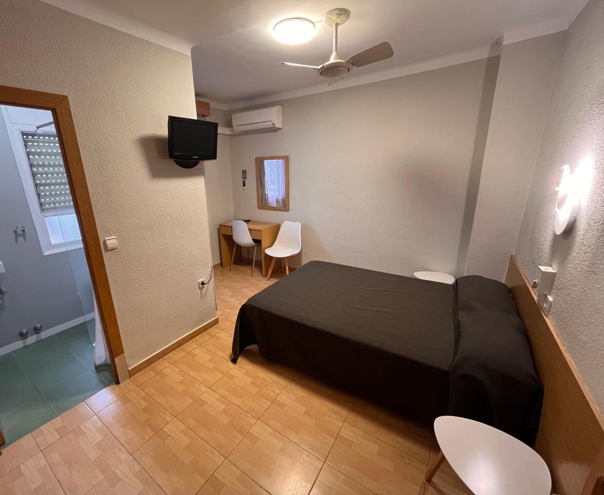Hostal Tarres Anglés Dış mekan fotoğraf