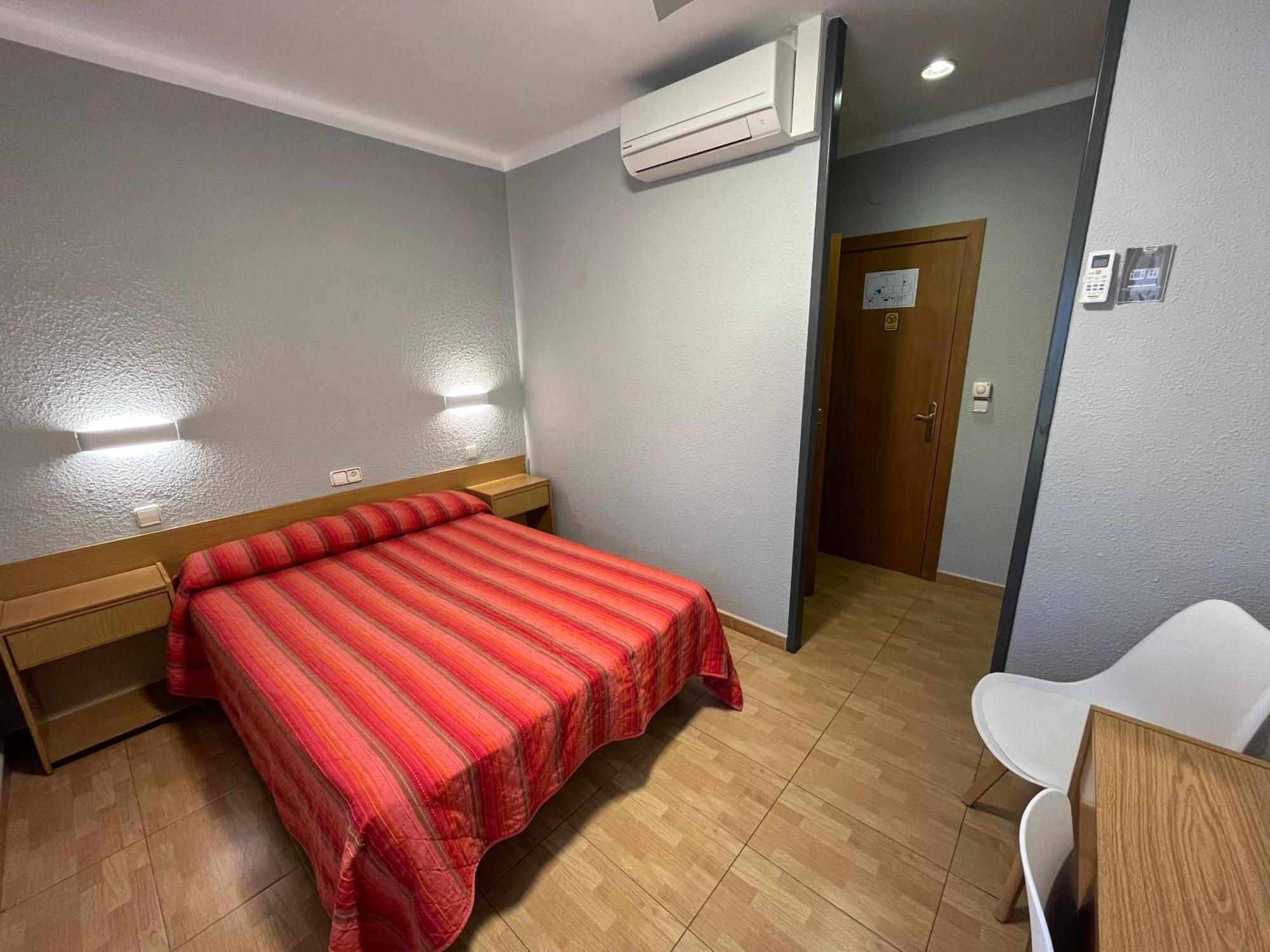 Hostal Tarres Anglés Dış mekan fotoğraf